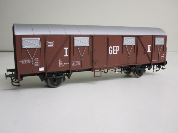 Gedeckter Güterwagen Glmmhs 57 von Kiss