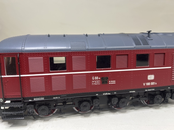 Hübner V188